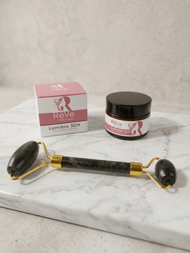 Σετ άμεσου lifting και σύσφιξης με κρέμα προσώπου Lumière 3DH και εργαλείο Phase Roller από την Rêve Skincare.